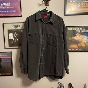 Faded Black Levi’s Shirt